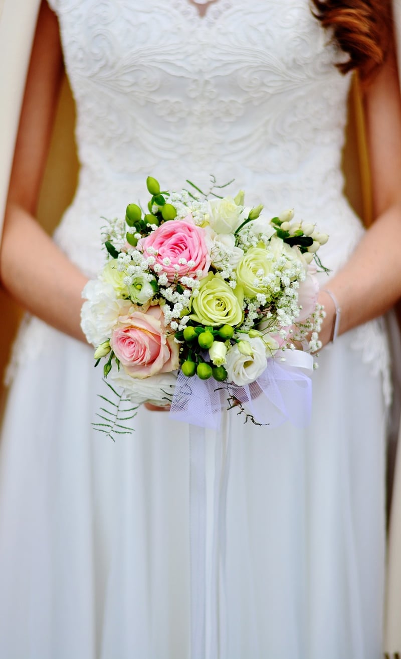 wildflower wedding decor